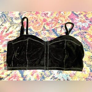 Full Tilt BLACK velvet bra Bralette size Large NWOT TILLY’s Y2K bra velour